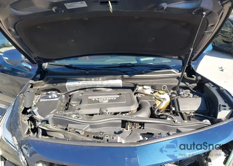 2021 Cadillac Xt4 Awd Premium Luxury z USA, uszkodzony, nr VIN 1GYFZDR48MF058853